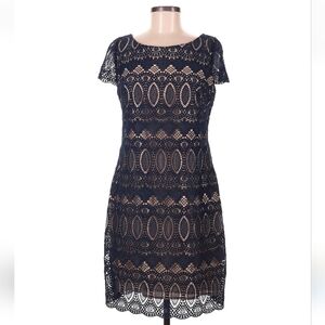 Eliza J Lace Cocktail Dress Scalloped Hem Cap Sleeves Sheath Mini Navy Size 2